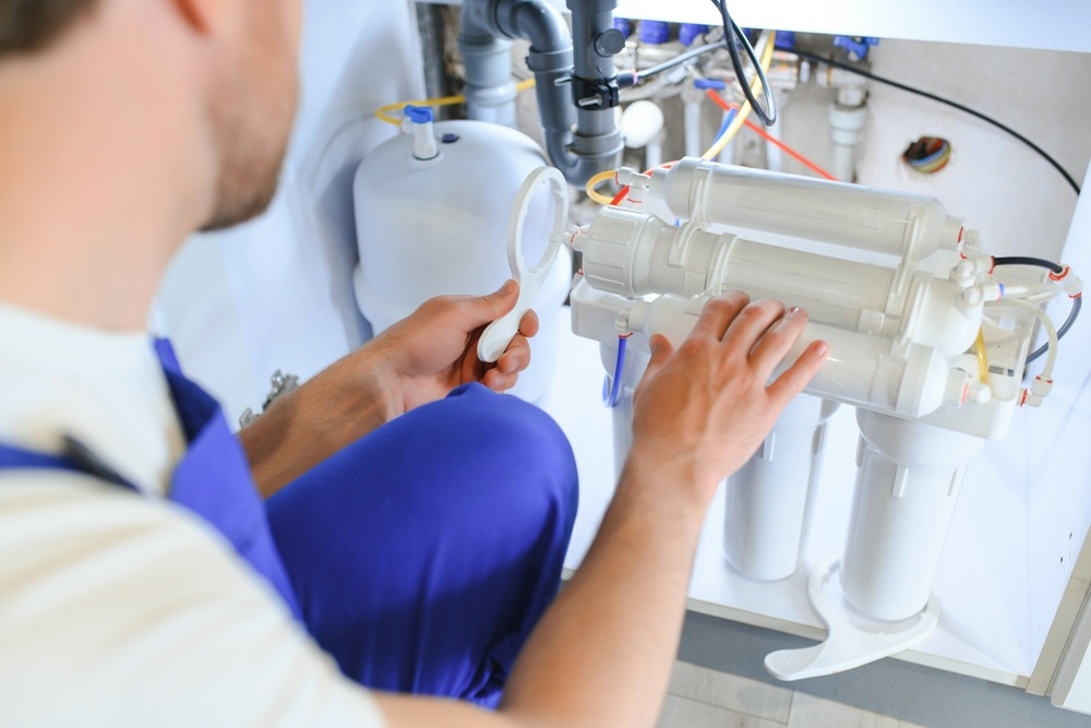 Why Water Filtration System Installation Improves Your Home Water Quality